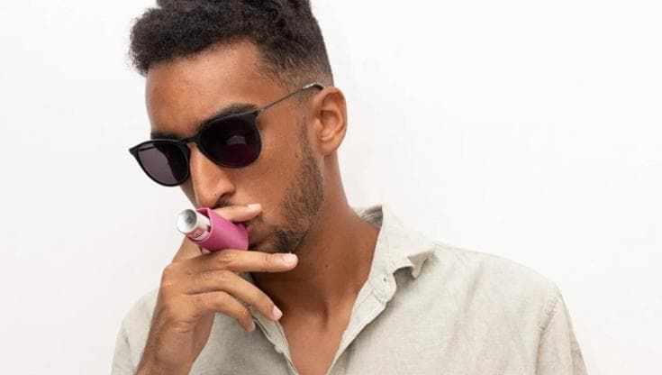 “Io italo-marocchino che faccio stand-up comedy in piazza per il carovita. Maranza? È razzista”