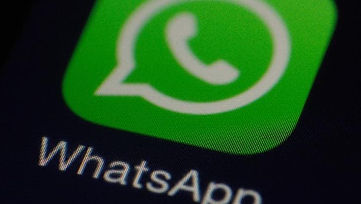 A WhatsApp non serve leggere i nostri messaggi per sapere molto di noi: basta l’analisi dei metadati