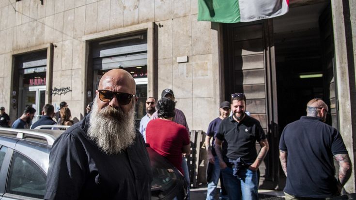 Casapound, quei dipendenti pubblici tra i camerati abusivi. È rebus sullo sgombero all'Esquilino