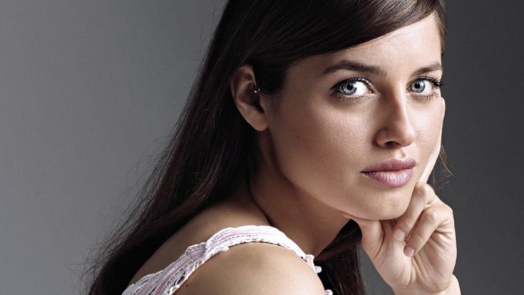 Matilde Gioli ai ragazzi del Giffoni: “Torniamo a guardarci negli occhi”