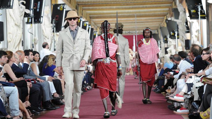 Toscana, da Gucci a Scervino la moda si prepara a tenere le distanze in fabbrica