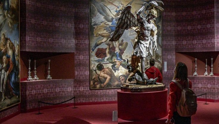 Da oggi chiusi musei e biblioteche. Bellenger: "Ma a Capodimonte non si fermano progetti e restauri" 