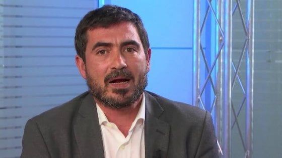 Europee, Fratoianni (La Sinistra): "Per sconfiggere la destra serve una svolta e nel Pd ancora non la vedo" 