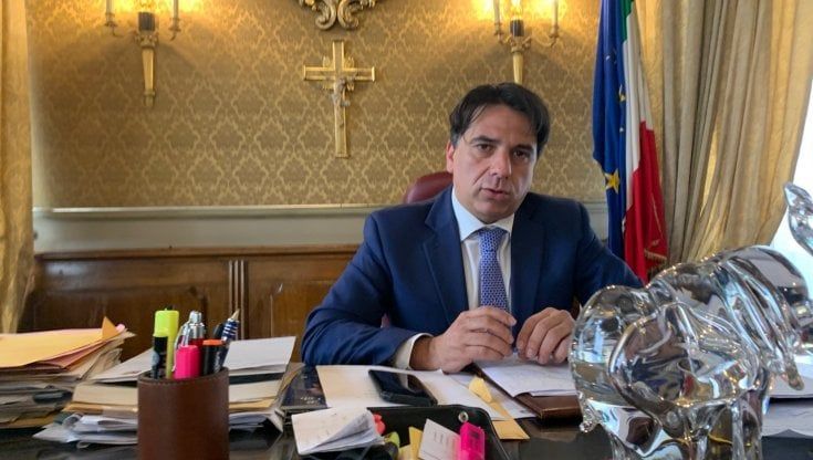 Consulta, legittima la legge "Severino" per sindaco di Catania Pogliese