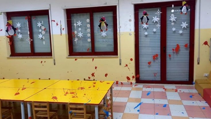 Marsala, danneggiate due scuole