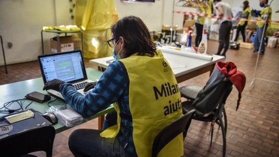Coronavirus, a Milano nuovo servizio di spesa online e consegna a domicilio per chi non può uscire di casa