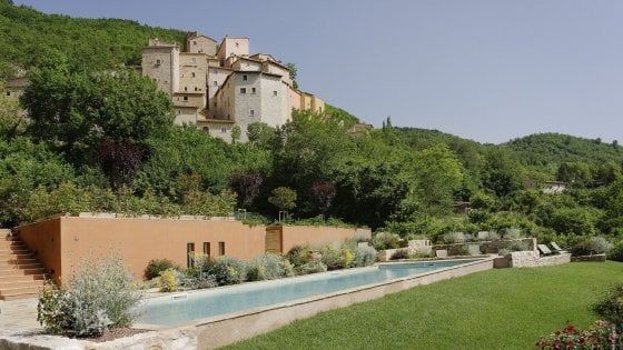 Postignano. La seconda vita del villaggio dimenticato