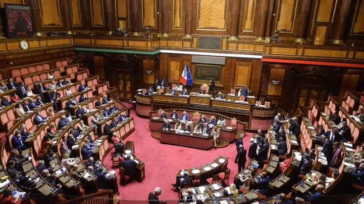 Legge elettorale, si riparte. Tra i nodi preferenze, ballottaggio e norma “ruba voti”
