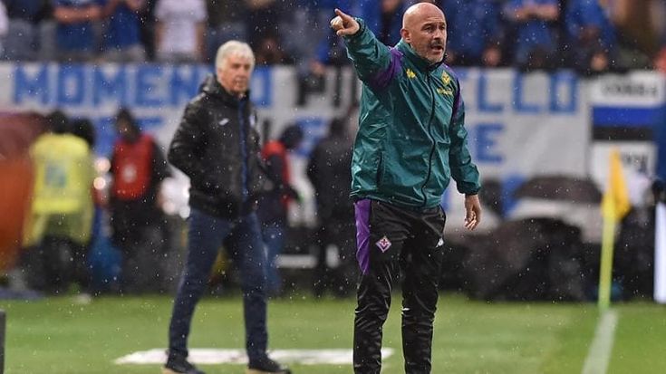 Onore e rimpianti, la Fiorentina vince ma è contestata. Italiano: “Vado Via dopo tre anni bellissimi”