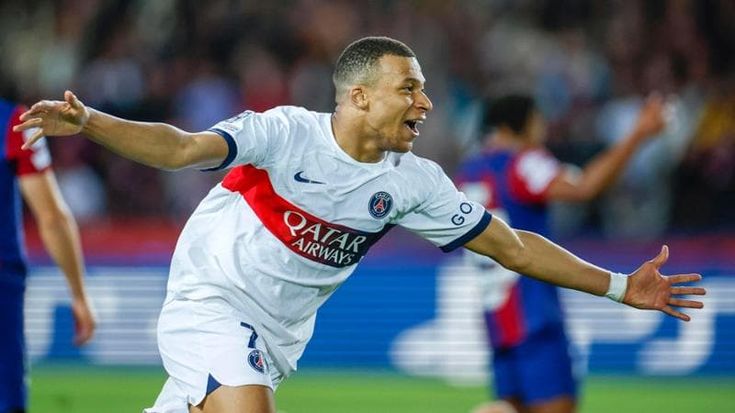 Il Barcellona resta in dieci, il Psg lo ribalta e vola in semifinale: 4-1, doppietta di Mbappé. Festa Dortmund, 4-2 all’Atletico Madrid