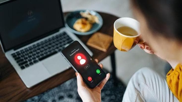 Telemarketing, per gas e luce da giugno si cambia: stop alle telefonate. Ma a non tutte