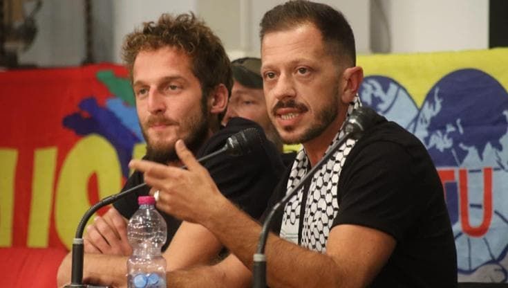 Flotilla, l’abbraccio a Josè Nivoi e Luca Viani al ritorno da Israele: “La lotta prosegue”