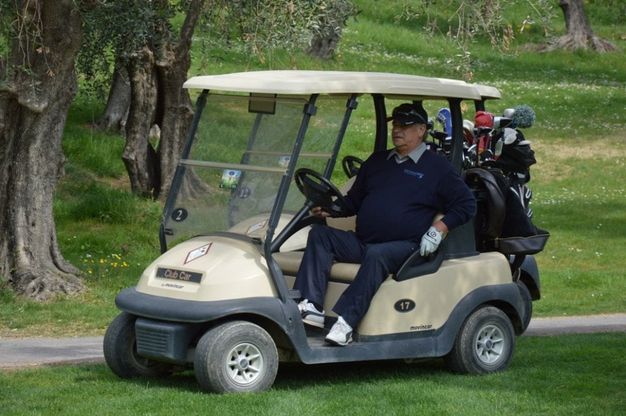 Golf benefico a Sanremo, all'asta anche i pantaloncini di Montolivo