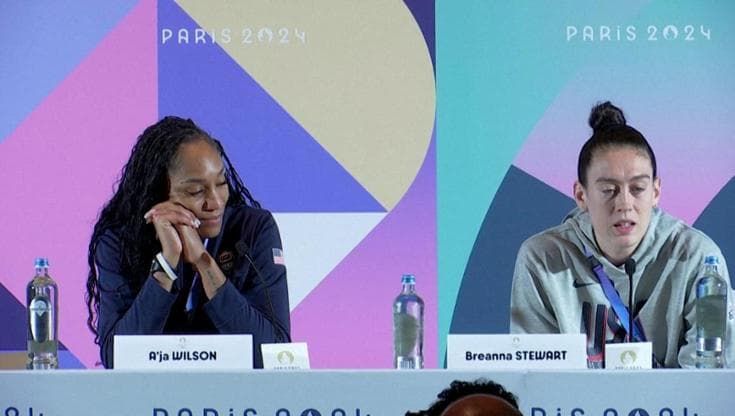 Parigi 2024, le campionesse del basket Usa si schierano per Kamala Harris: "Combatte le nostre battaglie"