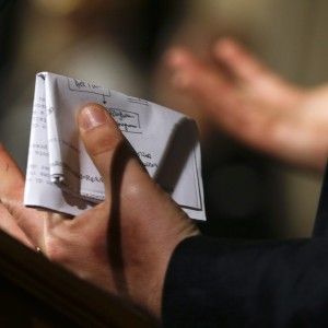 Renzi: "Ho dovuto forzare, non ho pi&ugrave; alibi". Tensione su Giustizia e Esteri