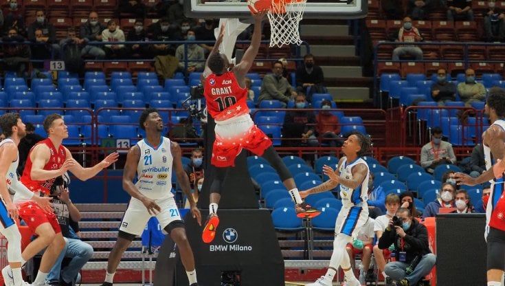 Basket, Serie A: Milano fa nove su nove, la Virtus Bologna batte Brindisi