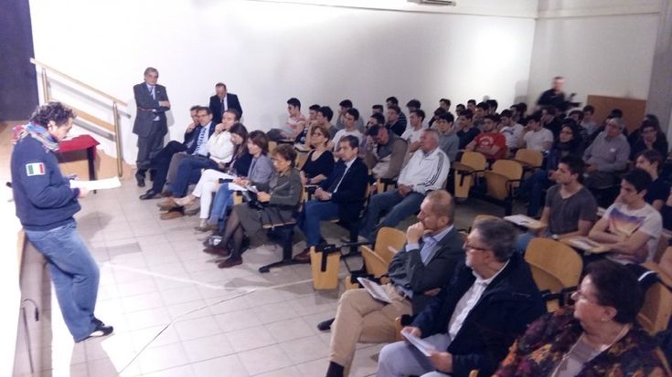 Bologna, in scena "Cuoio erba e sudore", la storia del Bfc