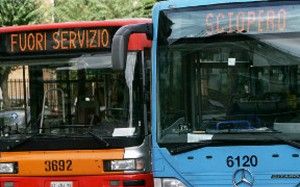 Sciopero trasporti, adesione al 22%<br />Roma-Lido chiusa, bus e metro a singhiozzo