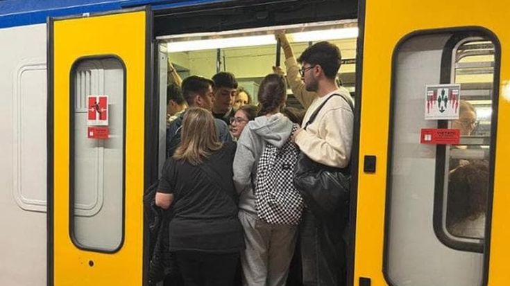 Linea 6, riparato lo scambio ferroviario, ma ancora corse limitate