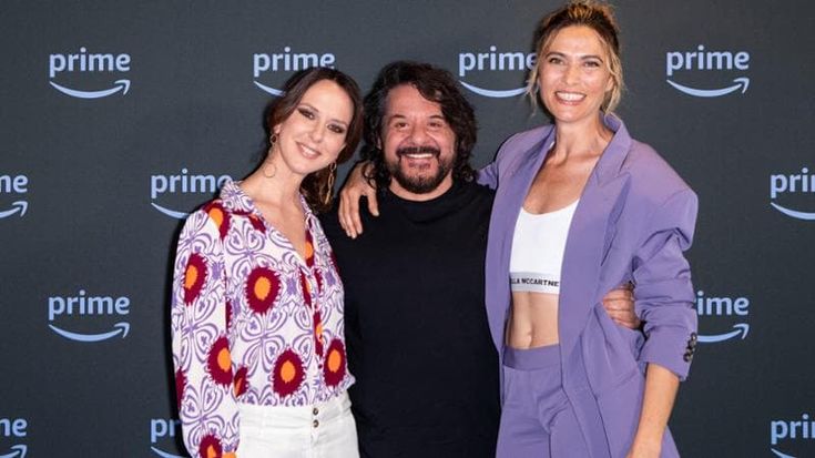 Sermonti gigolò, Lillo elfo e la fragilità di Mastandrea: le novità della prossima stagione di Prime Video all’insegna della commedia e dell’ironia