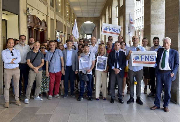 Parma, Fnsi e Aser in piazza per i giornalisti precari
