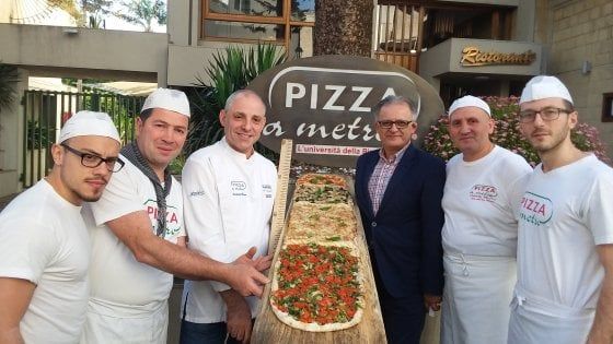 A Vico Equense una festa nella Festa, per celebrare il mezzo secolo di Pizza a Metro