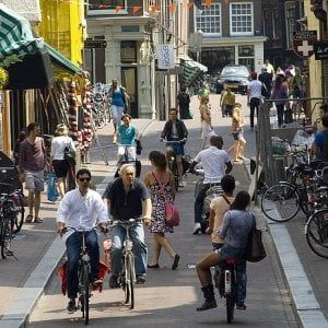 Duecento anni di bicicletta, l'Italia sorride: è il secondo esportatore di due ruote a livello europeo 