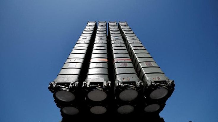 Batterie contraeree e radar, così il governo in segreto manda armamenti a Kiev