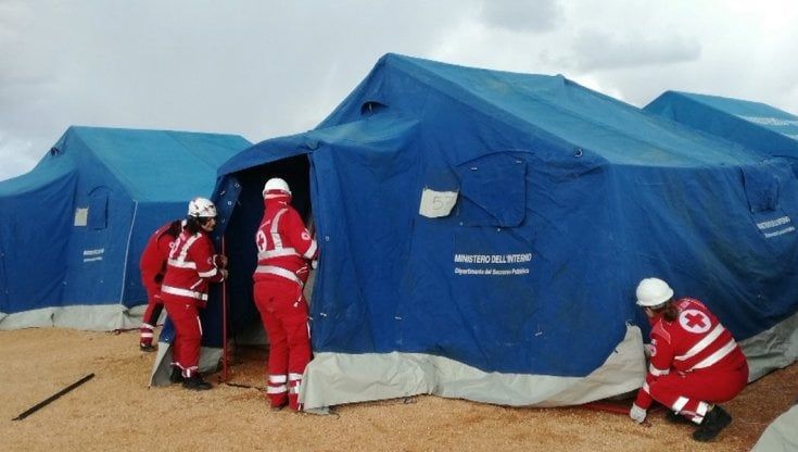 Croce Rossa, si celebrano i 150 mila volontari italiani, gli "Inarrestabili" e gli altri 14 milioni sparsi in tutto il mondo 