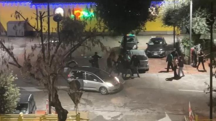 Aggressione ai militanti di Gioventù Nazionale: tre ragazze tra i violenti