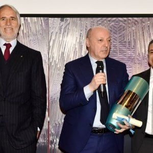Torino, Malagò alla festa dello sport: "Olimpiadi? Ne parliamo dopo il voto"