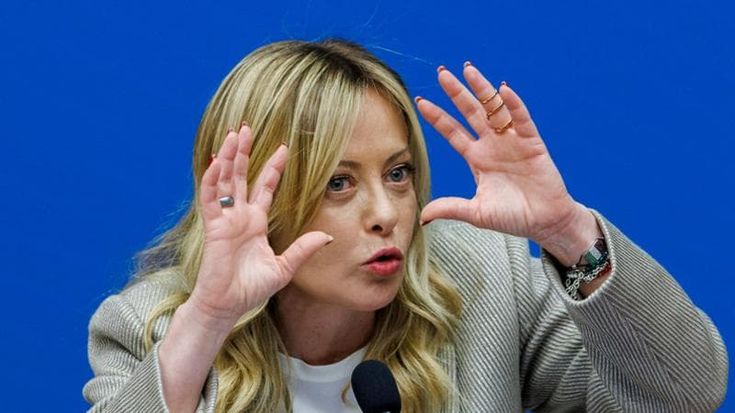 Meloni, quei toni da talk per nascondere il flop crescita