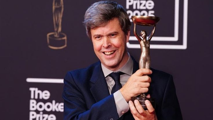 Premio Booker, vince l’ungherese-britannico David Szalay con il romanzo “Nella carne”