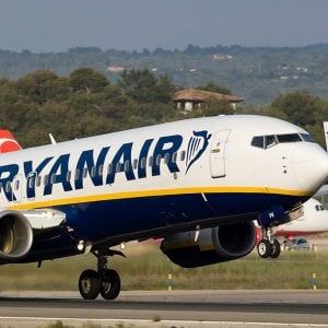 Ryanair cerca 200 ingegneri per i nuovi aerei