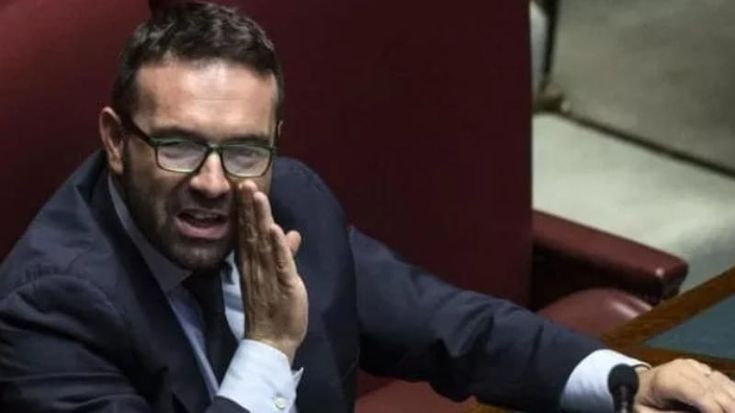 La diffida del dissidente Pini: convocate il congresso della Lega Nord