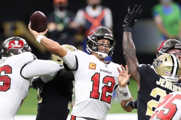 Nfl, Brady e Newton per la prima volta con un'altra maglia
