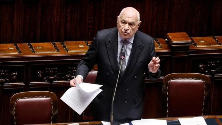 L’Anm contro Nordio, il presidente Santalucia: “Test e concorsi per mortificare i giudici”