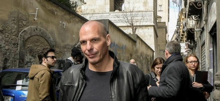 Varoufakis: "Salvini prodotto della Depressione, come Mussolini" 