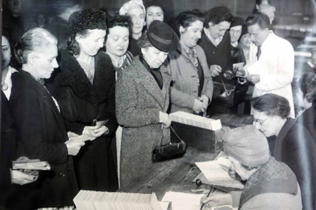 Il voto alle donne, quella prima volta in mostra alla Biblioteca Universitaria