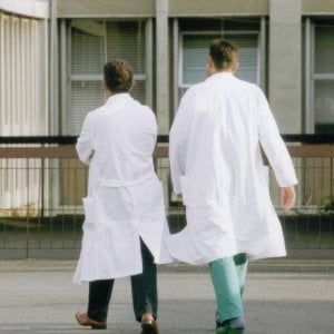 Medici "in affitto", stipendio doppio rispetto ai colleghi titolari: test negli ospedali del Piemonte