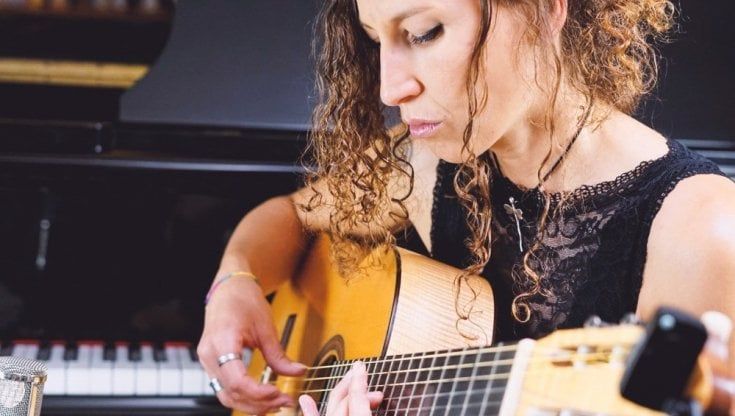 Esodo, il nuovo singolo di Chiara Atzeni, dedicato ai nonni