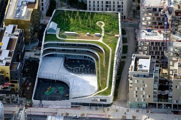 Parigi, la scuola-giardino nel cuore della citt&agrave;