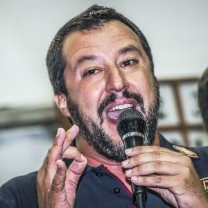Salvini: "Lo rifarò ancora, mi contestano solo gli agenti di sinistra" 