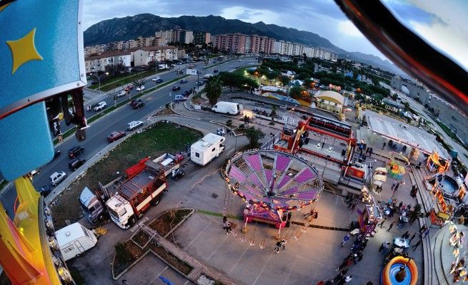 Tornano i giostrai, ma il Luna park non c'&egrave;<br />"Un'area per far risorgere il parco del Foro Italico"