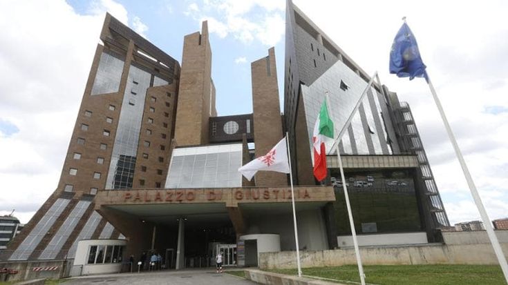 “La discarica sotto inchiesta fece ammalare la bambina”