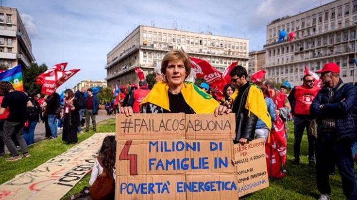 Povertà energetica, colpisce 2,4 milioni le famiglie in Italia: il bamdo europeo per contrastarla