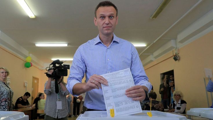 Vince la strategia di Navalnyj: il partito di Putin beffato a Mosca