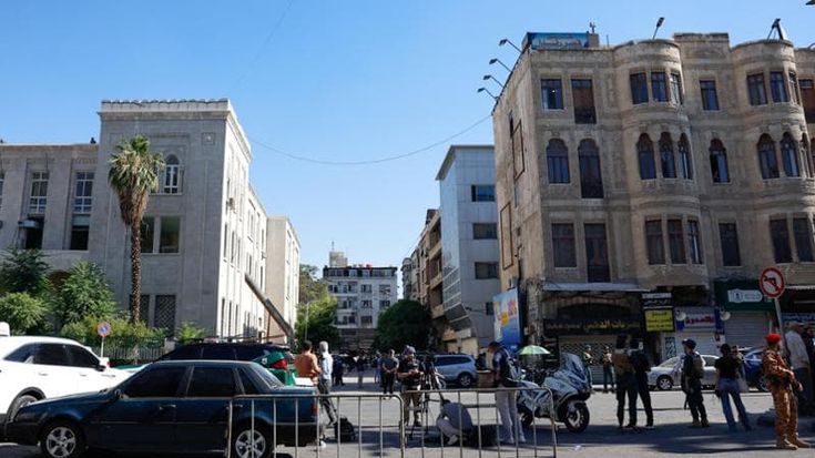 Guerra in Iran, le news del 2 luglio. Bomba in un caffé nel centro di Damasco: 9 morti, 20 i feriti