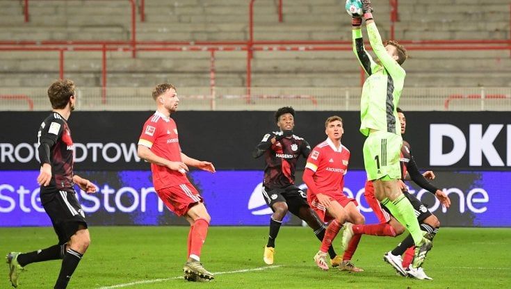 Bundesliga: il Bayern frena a Berlino, il Lipsia lo aggancia in vetta