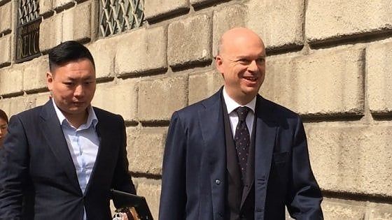 Milan, firmato il closing: addio a Berlusconi ora è cinese